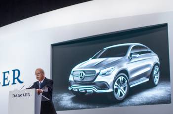 Mercedes-Benz избавит бензиновые моторы от вредных частиц
