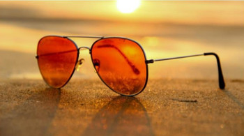 5 vērtīgi padomi kā izvēlēties saulesbrilles šajā vasarā